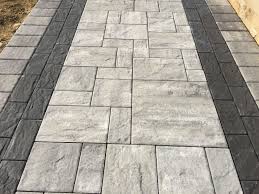 Cambridge Limestone Quarry Blend With Coal Ribbons Paver Patio Pavers Cambridge Pavers