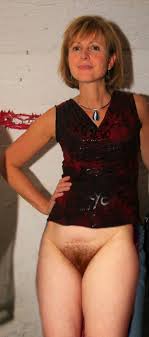 Full Bush on X: Bottomless blonde MILF shows off her hairy brown  fullbush hairypussy pussy bush http:t.co9s2fWQyKNs  X