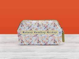 Download Free Makeup Bag Mockup Mockuptree