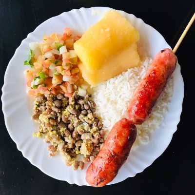 Espeto de Linguica Normal