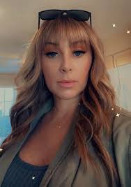 Well Spring has sprung and so have I, not in sweats anymore. Healing has  been rough, good and bad times but thankfully I have the best support  system out there! #GuessWhoseBack #Butterflyemerging #