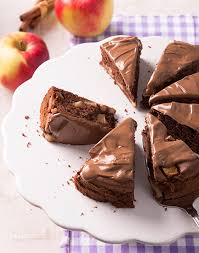 Milka tourt mit seiner keksdosen roadshow noch bis ende des monats durch deutschland. Meine Backkreation Milka Schoko Apfelkuchen
