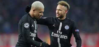Jun 30, 2021 · achraf con el borussia dortmund en 2020 / efe. El Psg Firma A Visit Rwanda Como Patrocinador Premium Hasta 2022 Palco23