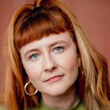 Laura Brady's Instagram, Twitter & Facebook