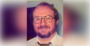 Obituary information for RICHARD G. VAH SR.