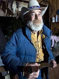 Tom Oar On Mountain Men This Guy Is Awesome Mountain Man Mountain Men Tom Men Tv