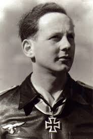 WW2 German, Soviet, Allied militaria, uniforms, awards, weapons history.  War relics forum