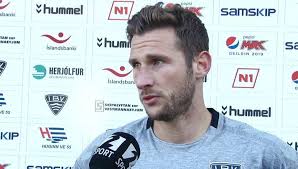 Gary: Er samningsbundinn ÍBV en ef þeir vilja selja mig þá ráða þeir því