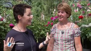 Die nachricht vom tod der beliebten moderatorin claudia look hirnschal hat mich geschockt. Claudia Look Hirnschal Mdr Garten Claudia Look Hirnschal Fanseites Webseite