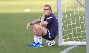 Depuis que l'allemagne a exprimé la volonté d'illuminer son stade aux couleurs de la communauté lgbt face à la hongrie ce mercredi, la tension est à son comble. Pqtueh Ml Kadm