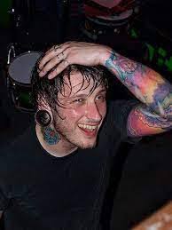 Evan Pharmakis's Instagram, Twitter & Facebook