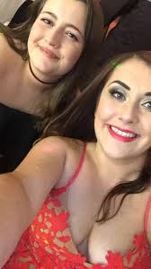 Amy Roche (@Amy_Rochex)