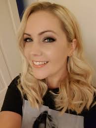 Sophie Bee Makeup Artist