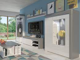 Niezależnie od przeznaczenia, ich wybór może wpłynąć nie tylko na estetykę wnętrz, ale przede wszystkim na komfort życia. Zestaw Thea White 2 Marmex