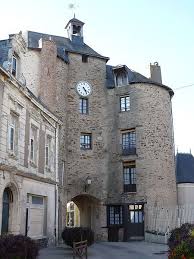 Epingle Sur Monuments Historiques