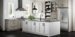 Get Personalized Kitchen Design Huge Collection Of Styles And Finishes Projects In 2020 Shaker Style Kitchens Personalized Kitchen Shaker Style Kitchen Cabinets