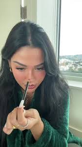 Esther Astorga's Instagram, Twitter & Facebook