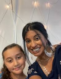 Sonia Funk's Instagram, Twitter & Facebook