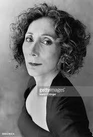 172 fotografias e imagens de alta resolução de Ellen Curley