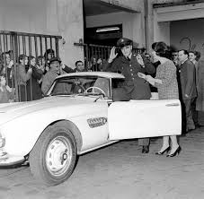 December 21 1958 Elvis Bmw 507 Rex Martin S Elvis Moments In Time Elvis Elvis Presley Army Bmw 507
