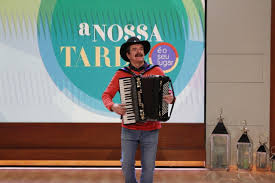 Want to see quim barreiros in concert? Quim Barreiros Amelia Costureira A Nossa Tarde