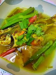 Pada pendapat penulis, penggunaan daum kesum atau bunga kantan untuk asam pedas ikan tongkol adalah kurang baik. Resepi Singgang Ikan Tuna Resepi Merory Sedap Betul