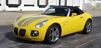 The pontiac solstice received some notable tweaks during its run. This Pontiac Solstice Gxp May Be A Collectible Gm Authority