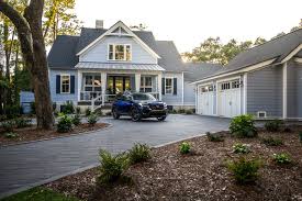 Let hgtv help you transform your home with pictures and inspiration for interior design, home decor, landscape design, remodeling and entertaining ideas. Inside Hgtv S 2020 Dream Home Which They Re Giving Away For Free Core77