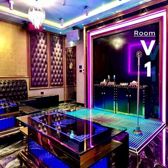 Karaoke Rooms – 149 Karaoke Club