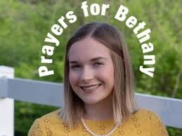 Fundraiser for Becky Wade by Jessica Yonts : Medical expenses for Bethany  Wade