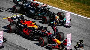 Take charge of your #f1fantasy squad and win bist du sicher, dass du diese tweets sehen willst? Mercedes Still Have Weapons In Our Armoury Left For Red Bull Fight In F1 2021 Despite 2022 Car Shift F1 News