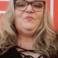 Anissa Hall's Instagram, Twitter & Facebook