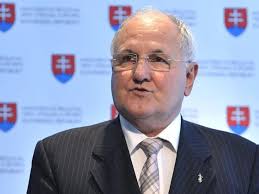 Mamojka: Vysmeje nás aj Chávez, ak prejde Čaplovičovo krátenie úväzkov