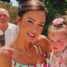 Could anyone recommend somewhere for a little line tattoo? I've been quoted  for minimum spends of £100 and it's a very small tattoo Thank you!