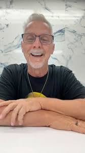 Coach Kim here! Day 2 of our Train With Legends Giveaway Weekend. Today we  will be training with our giveaway winner @maria.delgaiso 🎉 with some  additional exciting happenings! Big thank you to ...