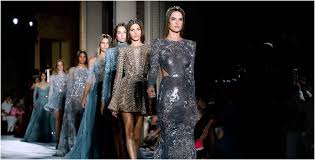 فساتين زهير مراد ت رافق العارضات العالميات في أسبوع نيويورك للموضة Fashion Sequin Skirt Sequins