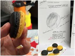 Macaron Infiniment Citron Noir Pierre Herme Macaron Citron Macaron Tarte Sucree
