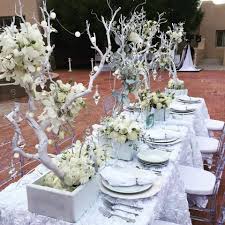 We Love This Tablescape From Diner En Blanc Albuquerque Add Dimension To Your Table Design By Adding Height And T Diner En Blanc Beautiful Entertaining Diner