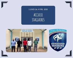 At the top two levels of the system is the ligue de football professionnel, which consists of two professional national divisions, ligue 1 and ligue 2. District Football Dordogne Photos Facebook
