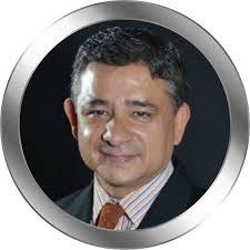 Lizette Enriquez's Instagram, Twitter & Facebook