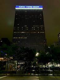 7 reviews of fifth third bank fifth third bank is the fastest growing bank and i never had a problem with the company, however i do agree that they have to work more with customer service on training.. Fifth Third Office Photos Glassdoor