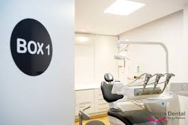 Qui Som - Clínica Dental Maria Padrós (Dentista Vic)