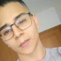 200+ perfiles de «Kenny Chavez»