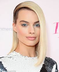 Blonde is dedicated to celebrating beautiful women with golden hair. Hairstylist On How You Can Recreate Margot Robbie Hair Looks Express Digest