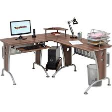 Ein ergonomischer bürostuhl ist derart konstruiert, dass sich einerseits sämtliche relevanten elemente einstellen lassen. Computerecktisch Ecktisch Schreibtisch Kaufland De