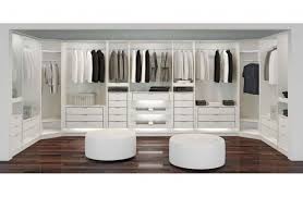 Kaunis Ja Kateva Vaatekomero Jutzler Vallaste Fi Walk In Closet Design Closet Design Closet Designs