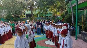 Pemberdayaan peran serta masyarakat (ppsm). Mpls Tahun 2020 2021 Digelar Secara Daring Perkenalan Sekolah Dilakukan Secara Virtual Tour Tribun Jakarta