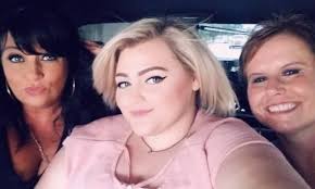 In memory of his beloved daughter💖💖💖......