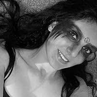 Diana Hawk's Instagram, Twitter & Facebook