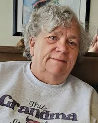 Barbara Aos's Instagram, Twitter & Facebook